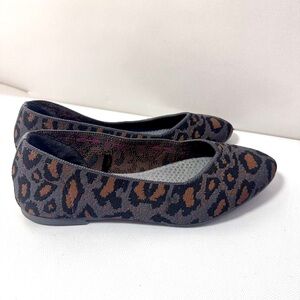 Skechers Womens Shoes Animal Print Gray Flats Cleo Leopard Comfort Slip On 6.5